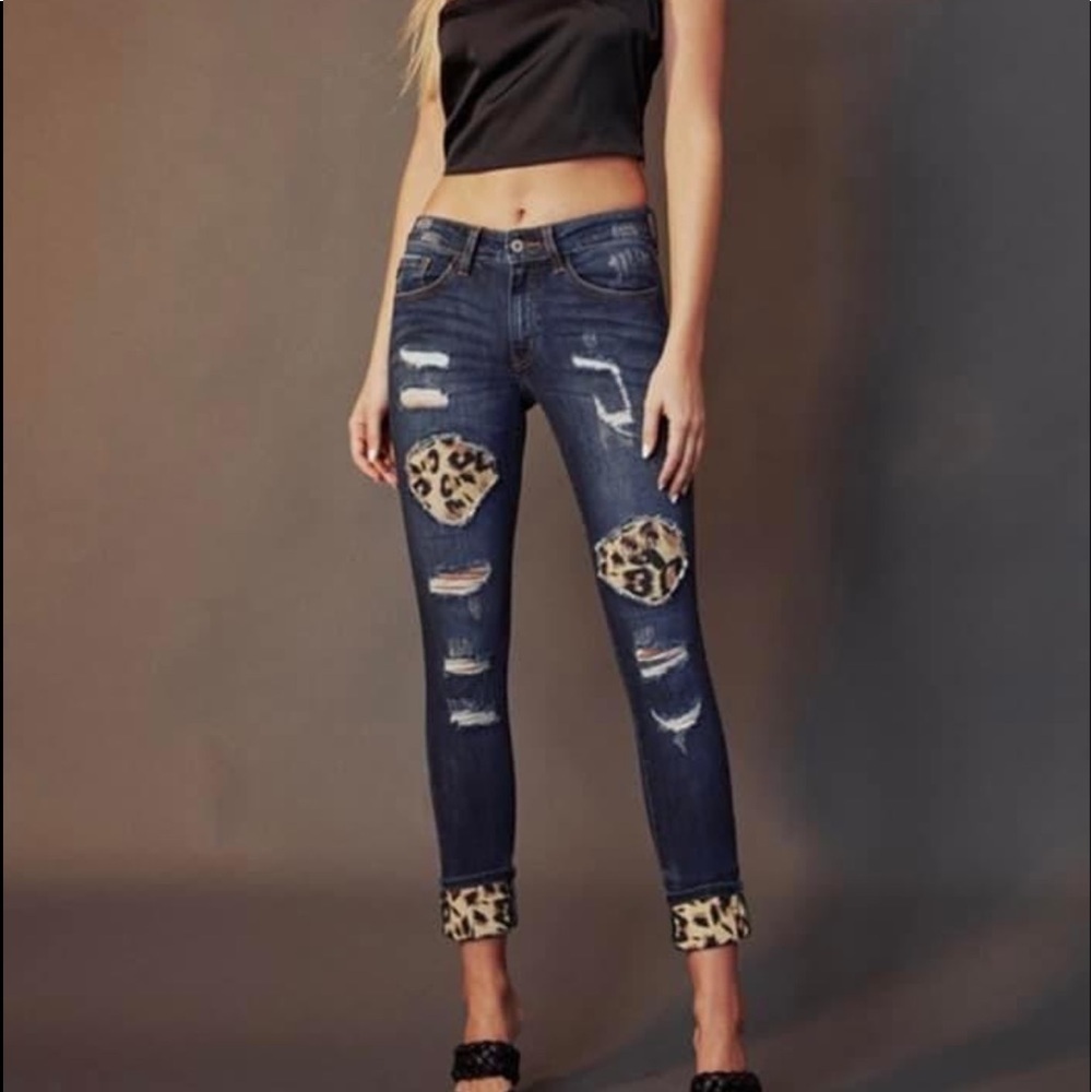 Kancan mid rise ankle skinny cheetah print jeans‎